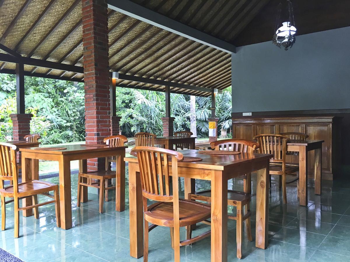 Wana Ukir Ubud Esterno foto